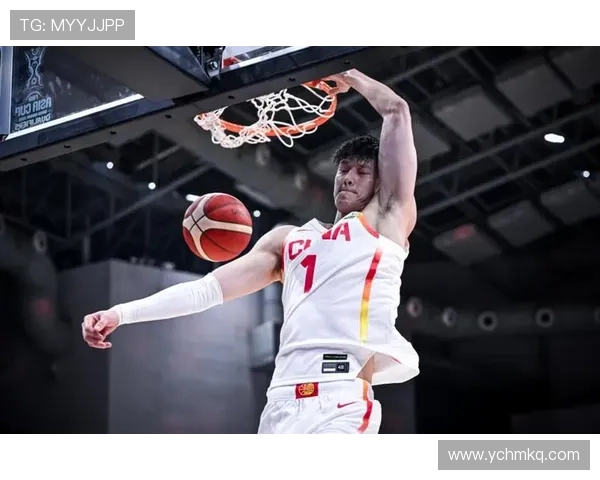 中国篮球队备战世界杯新策略 明星球员调整阵容目标明确