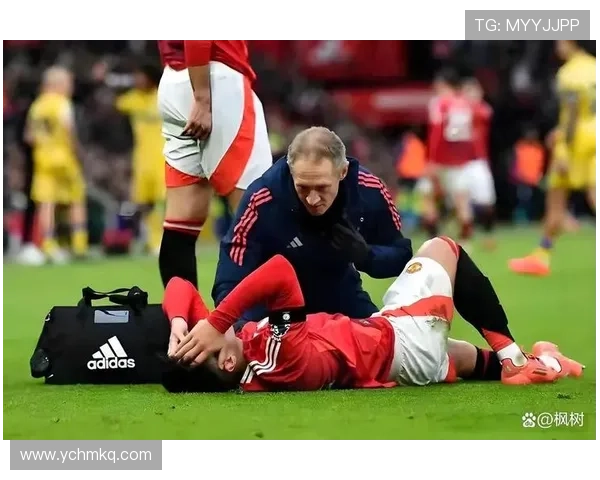 曼联新赛季战绩不佳队内伤病困扰主帅十字路口面临巨大压力