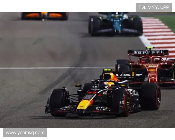 F1赛季激战正酣：梅赛德斯与红牛再度上演巅峰对决