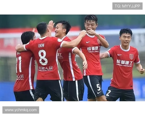 国家队迎来关键战役新帅首秀引发球迷热议与期待世界杯征程前景